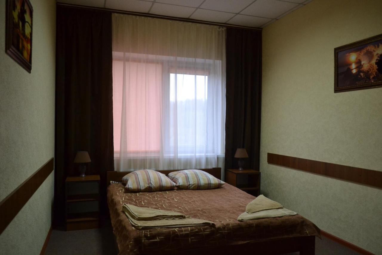 Мотель Ок Șepetivka Exterior foto