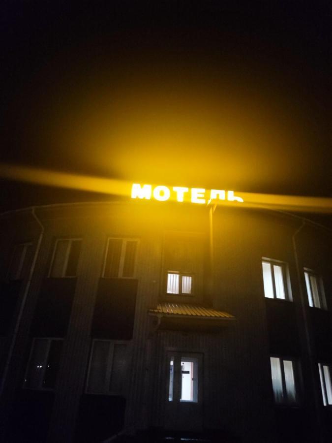 Мотель Ок Șepetivka Exterior foto